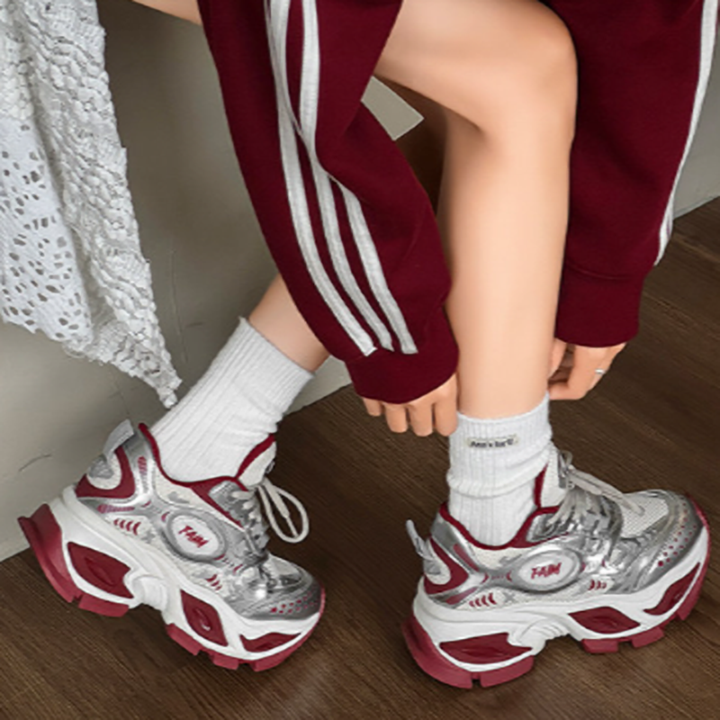 SPRING RED CASUAL SNEAKERS I-0224