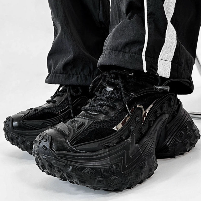 BLACK KNIGHTS THICK SOLE SNEAKERS I-0203