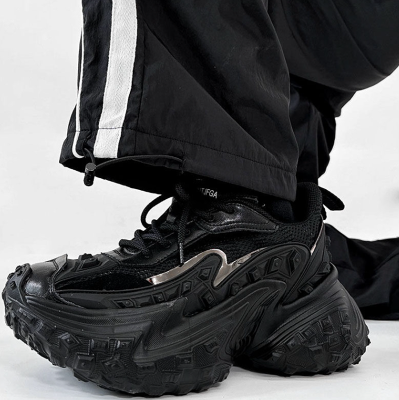 BLACK KNIGHTS THICK SOLE SNEAKERS I-0203