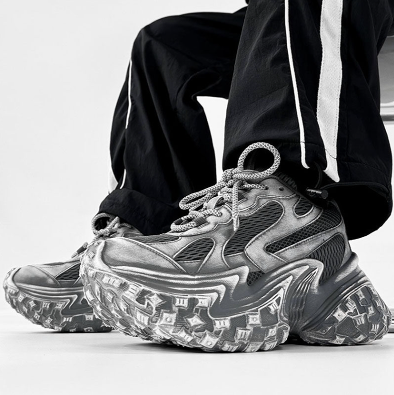 BLACK KNIGHTS THICK SOLE SNEAKERS I-0203