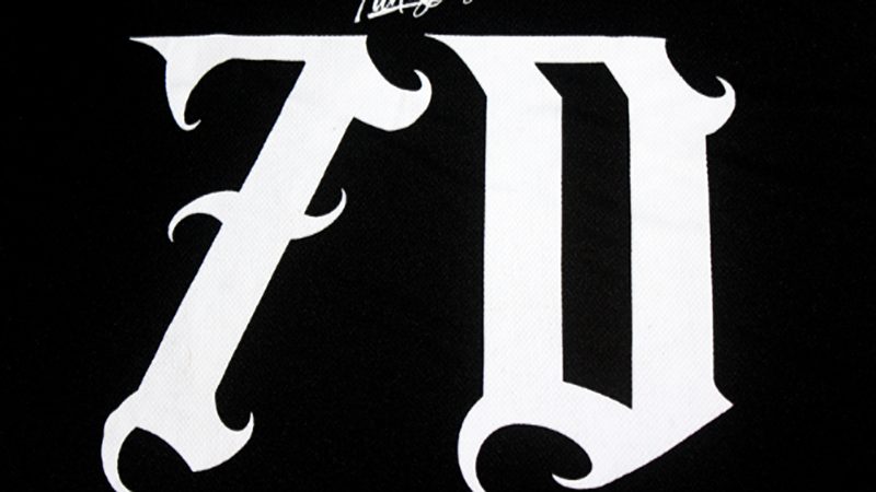 FUNKY CHICANO HIP HOP LONG SLEEVE TEE I-0109