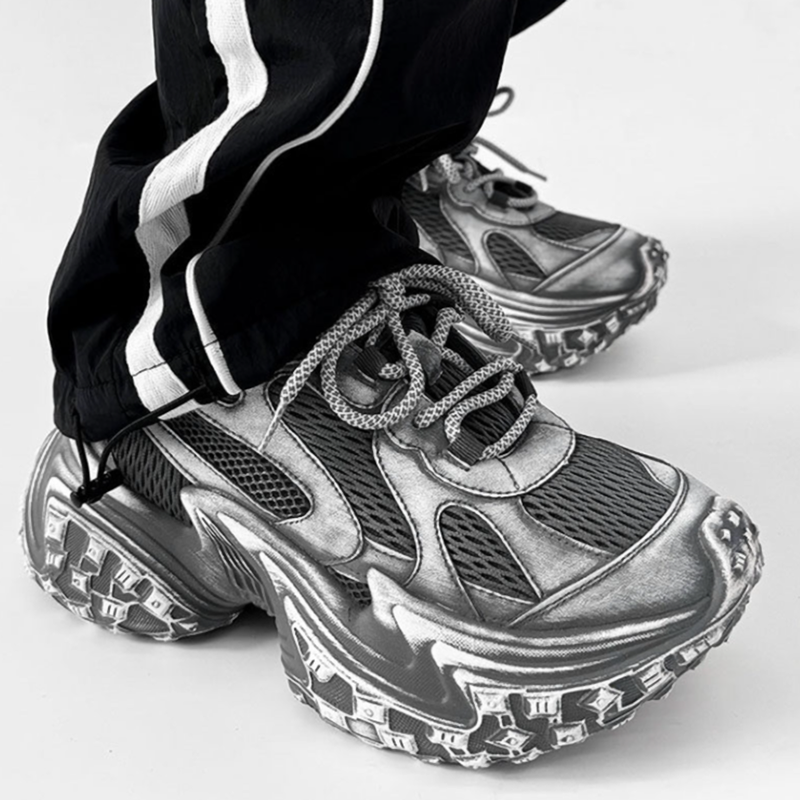 BLACK KNIGHTS THICK SOLE SNEAKERS I-0203