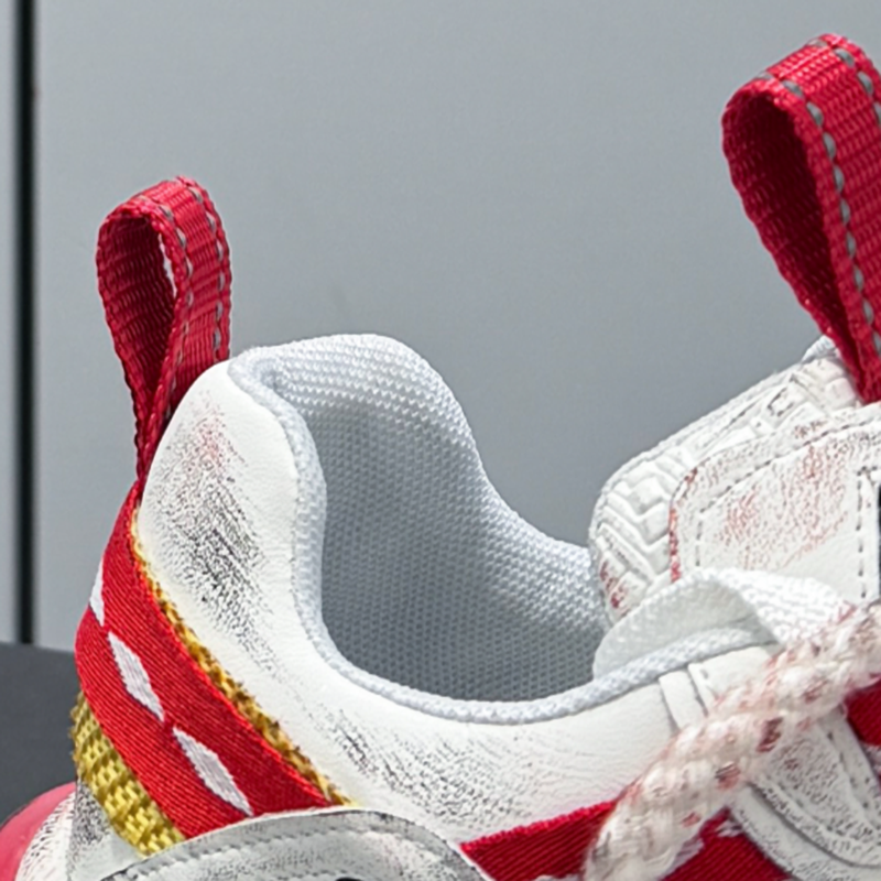 HEIGHT-BOOSTING CASUAL SNEAKERS I-0145