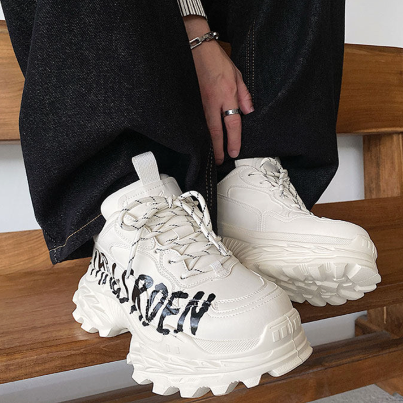 HEIGHTENED DAD SNEAKERS I-0251