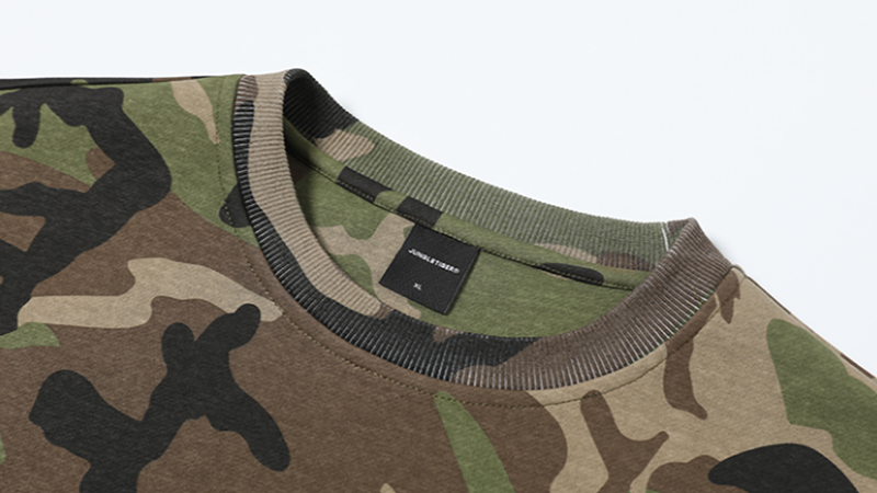 THICK CAMOUFLAGE SWEATSHIRT I-0061