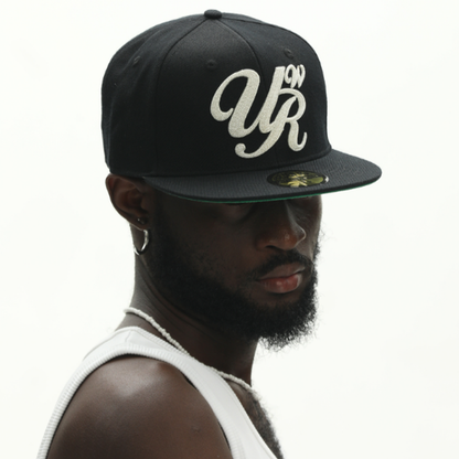 BASEBALL CAP WITH EMBROIDERY  I-0012