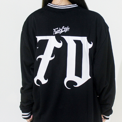 FUNKY CHICANO HIP HOP LONG SLEEVE TEE I-0109