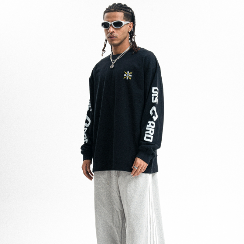 URBAN GRAPHIC LONG SLEEVE TEE I-0157