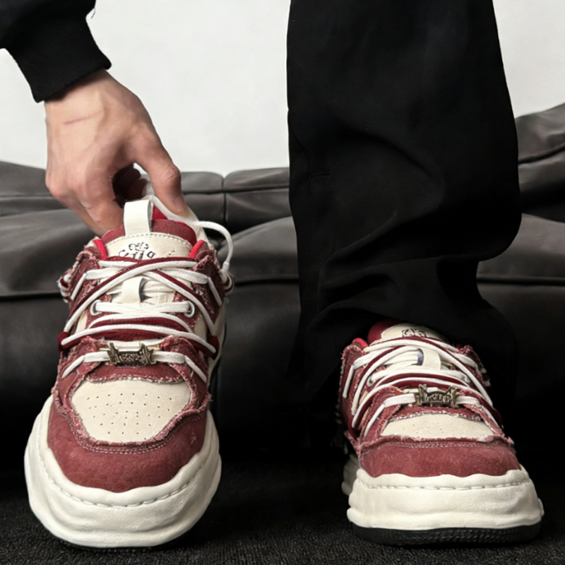 DISSOLVING VINTAGE BOARD SHOES I-0242