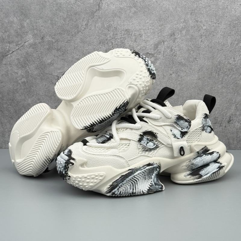 GRAFFITI THICK-SOLE SNEAKERS I-0234
