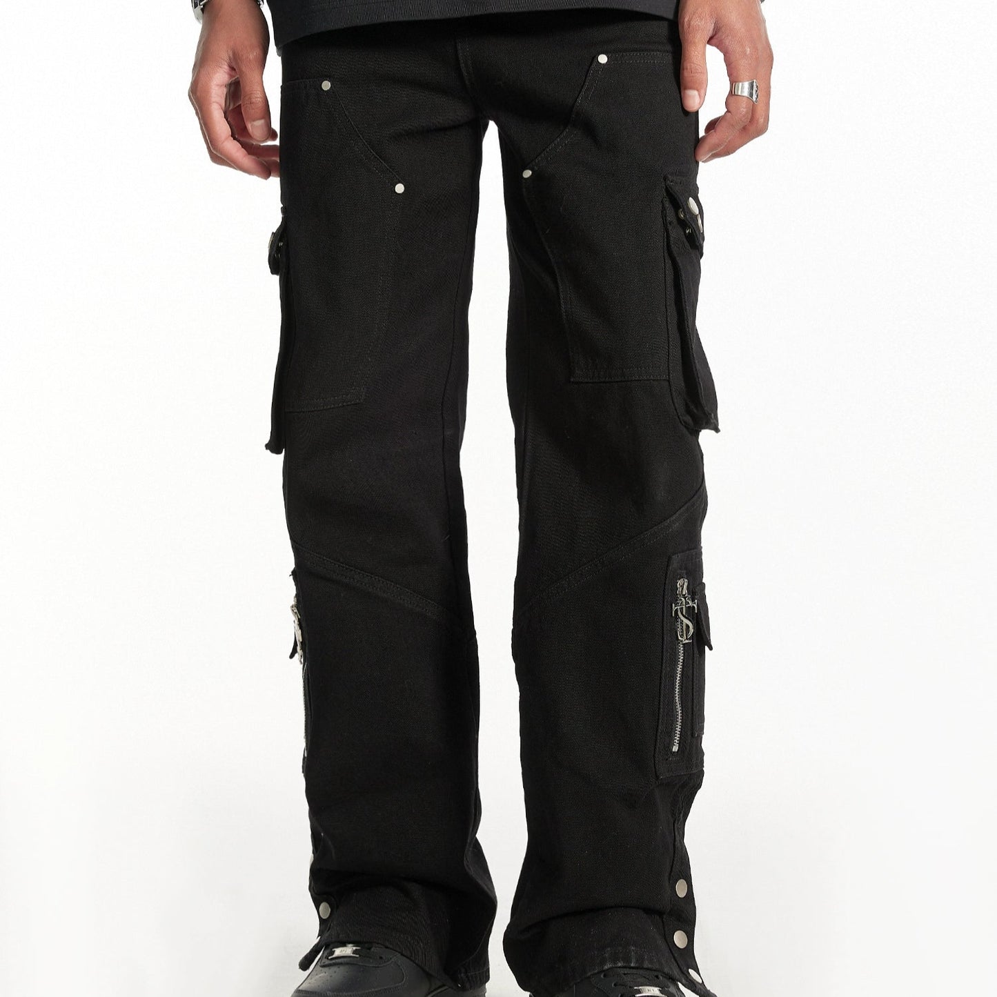 STUDDED HIP HOP JEANS I-0050