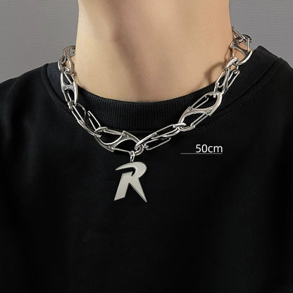 TITANIUM R LETTER NECKLACE I-0101