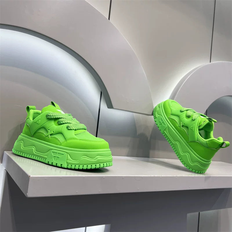 LIGHTWEIGHT BREATHABLE FASHION SNEAKERS I-0253