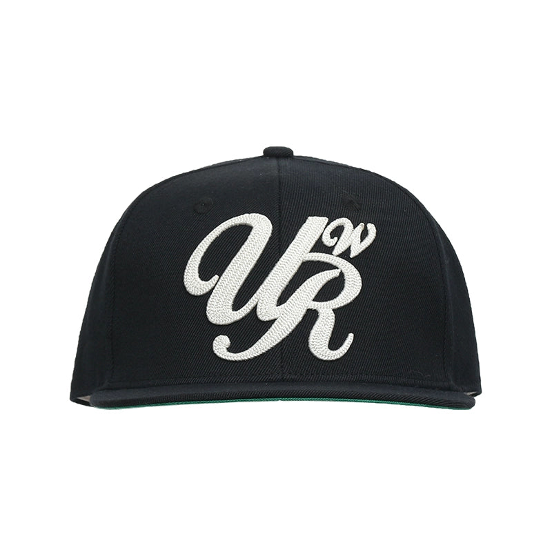 BASEBALL CAP WITH EMBROIDERY  I-0012